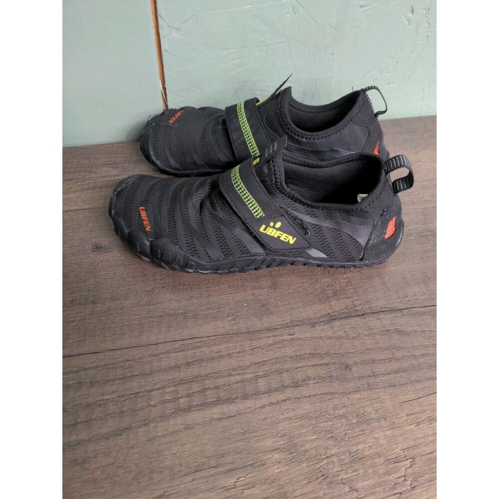 UBFEN Kids Unisex Water Shoes Aqua Socks Swim Shoes Sz 3.5/4 Quick Dry Barefoot